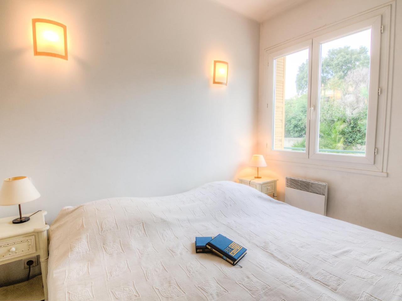 Apartment Riva Bella-3 By Interhome Cavalaire-sur-Mer Eksteriør billede